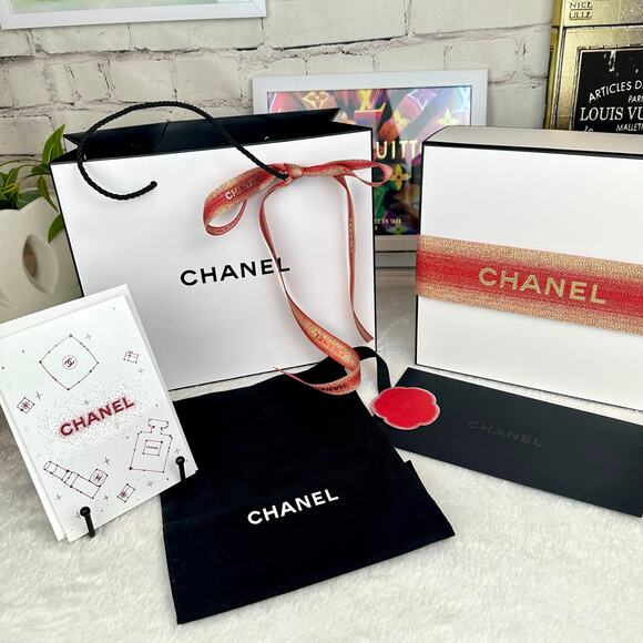 CHANEL BOX, Shopping Bag, Dust bag, ribbon, greeting card, Camila sticker set - Picture 2 of 7